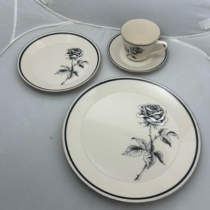 “Lenox Forever Rose”47pc. Dinner settings, Stored since 1978, PERFECT shape!